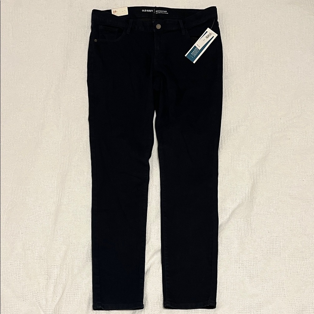 Old Navy Women's Skinny Jeans - Black